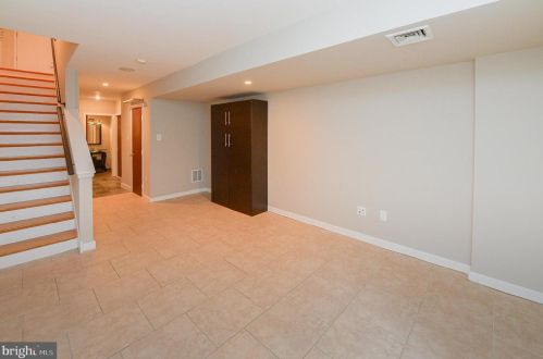 1306 4 St, Philadelphia PA 19140-5652 exterior