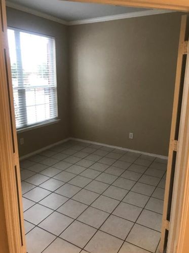 421 Emerald Creek Dr, Fort Worth TX  76131-3955 exterior