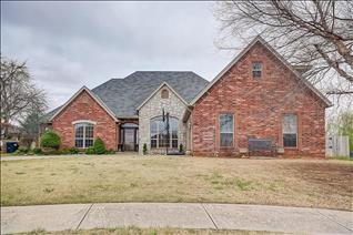 808 Carrie Ct, Purcell, OK 73080-1724