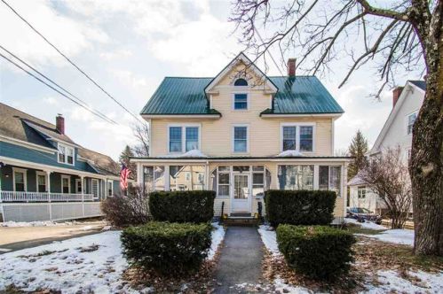 73 Gilford Ave, Laconia, NH 03246-2830