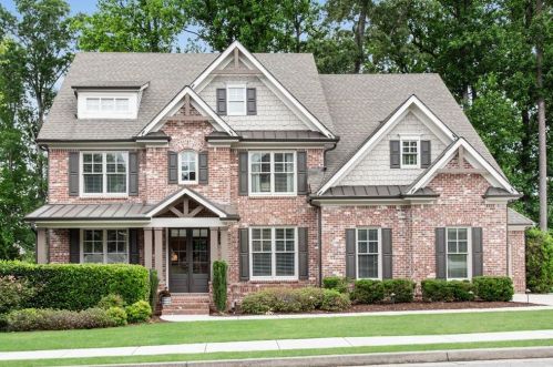 3045 Rock Manor Way, Buford, GA 30519-7692