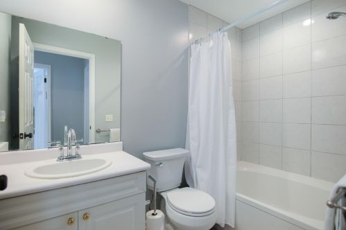 3276 Queensgate Way, Mount Pleasant SC  29466-6989 exterior