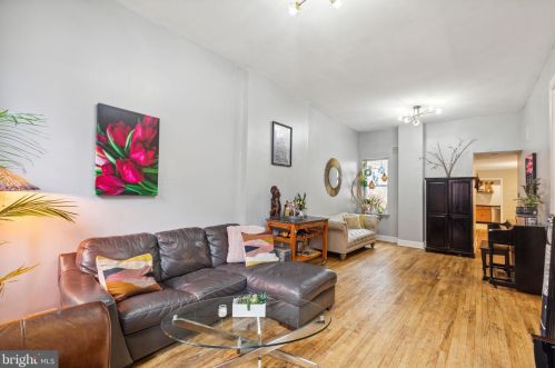 627 16th St, Philadelphia PA  19130-3415 exterior