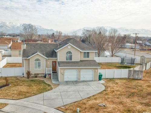 5468 4100, Roy, UT 84067-7751