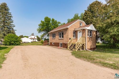 13 18th St, Scanlon, MN 55720-2107