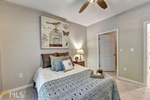 4333 Dunwoody Park, Atlanta GA  30338-5795 exterior