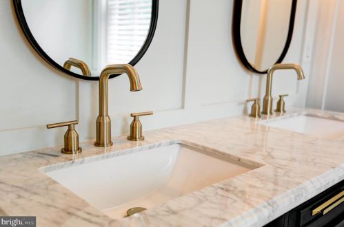 717 Vine St, Lancaster PA  17603-5539 exterior