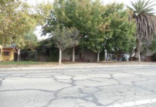 518 O St, Tivy Valley, CA 93657-2360