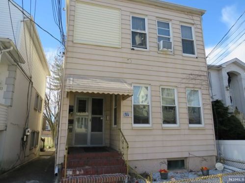155 Shaw St, Outwater, NJ 07026-2162