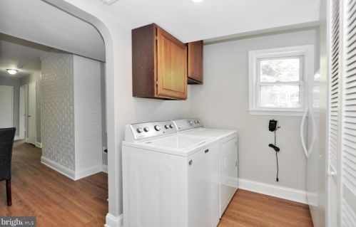 1002 Robin Rd, Silver Spring MD 20901-1872 exterior