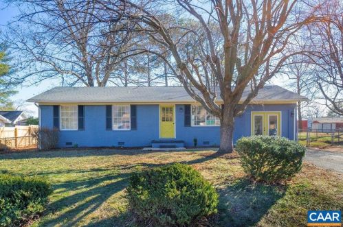 6115 Alberta Dr, Crozet, VA 22932-9436