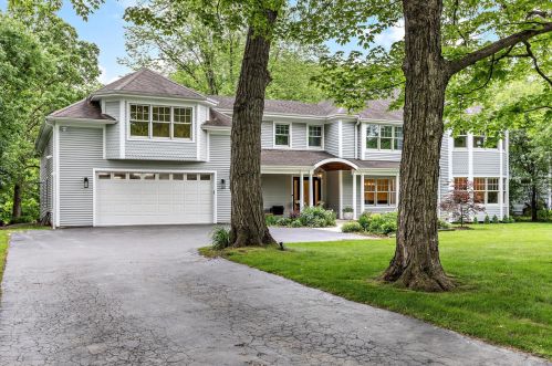 1451 Northwoods Rd, Bannockburn IL  60015-2223 exterior