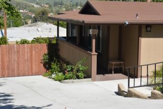 2905 Foothill Dr, Thousand Oaks CA  91361-4906 exterior