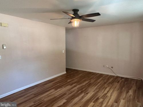 312 Juniper St, Carlisle PA 17013-2524 exterior