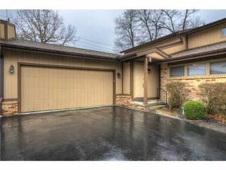 2436 Parliament Sq, Toledo, OH 43617-1285