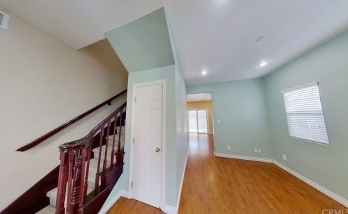 10373 Ryan St, Stanton, CA 90680-4294