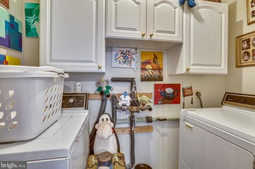 2225 Luzerne Ave, Silver Spring MD 20910-2135 exterior