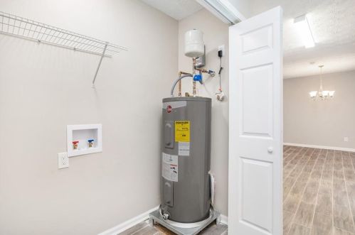 450 Azalea Dr, Stockbridge GA  30281-1630 exterior