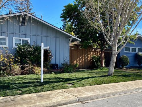 1637 Gretel Ln, Mountain View, CA 94040-3706