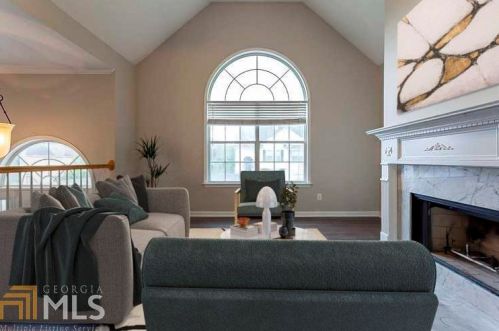 1206 Cumberland Creek Way, Marietta, GA 30008-4492