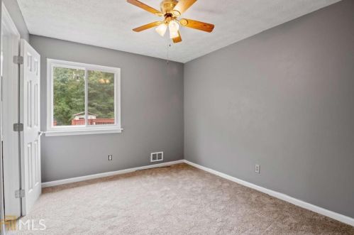 35 Carriage Trce, Stockbridge GA  30281-1328 exterior
