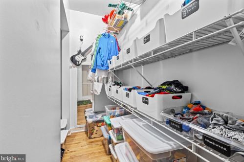 646 Maple Ave, Tavistock NJ 08033-1147 exterior