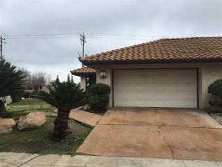 1129 Valley Way, Madera, CA 93637-2765