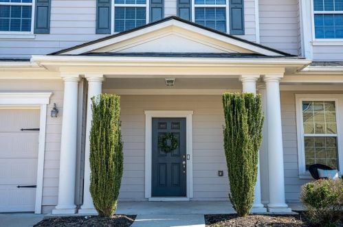 310 Melrose Cir, Holly Springs, GA 30188-6905