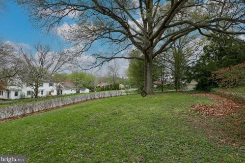 2184 Rdg Dr, Lancaster PA  17603-6150 exterior