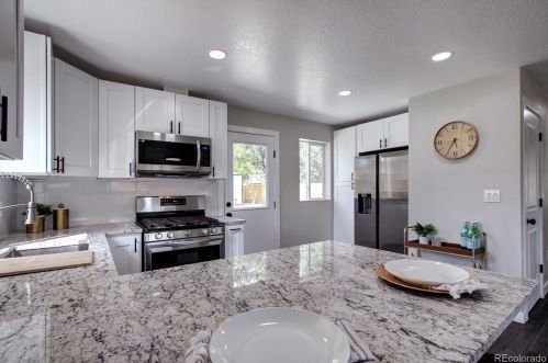 2665 Olive St, Denver CO  80207-2916 exterior