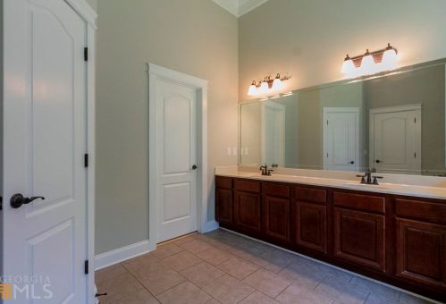 361 Lake Vista Dr, Jefferson GA  30549-4603 exterior
