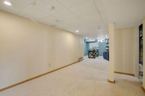 2710 2nd Ave, Saint Paul MN  55109-3320 exterior