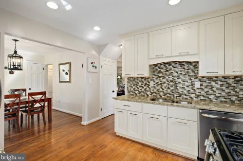 10159 Sutherland Rd, Silver Spring MD 20901-2236 exterior