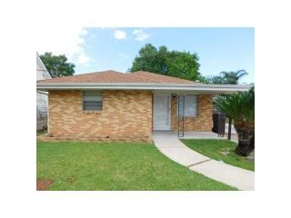 2221 Roosevelt Blvd, Kenner LA  70062-5910 exterior