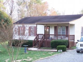 4704 Bridgewood Ct, Midlothian, VA 23112-2862