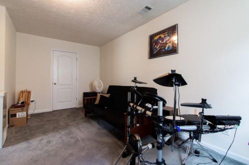 1909 Owens Trl, Rex GA 30273-1080 exterior