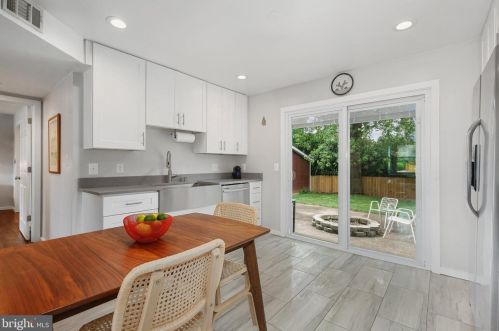 2231 Luzerne Ave, Silver Spring MD 20910-2133 exterior