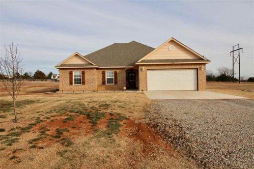2401 Melissa Ln, Stillwater, OK 74074-8624