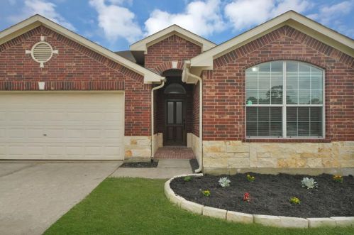 9900 Grebe Dr, Conroe, TX 77385-4580