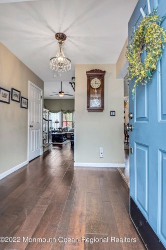 23 Mc Kinley Dr, Tinton Falls NJ 07712-2853 exterior