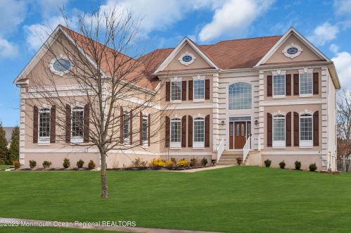 7 Christine Lynn Ct, Jackson Twp, NJ 08527-4075