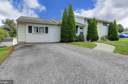 119 Dill Rd, York, PA 17404-5719