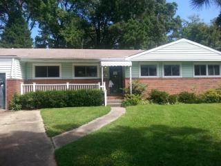 3452 Budd Ct, Norfolk, VA 23518-5709