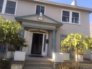901 Bronson Ave, Los Angeles, CA 90019-1936