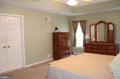 1954 Pickering Trl, Lancaster PA exterior