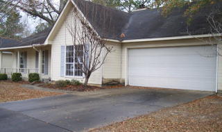 948 Lakeside Dr, Valdosta, GA 31602-3701
