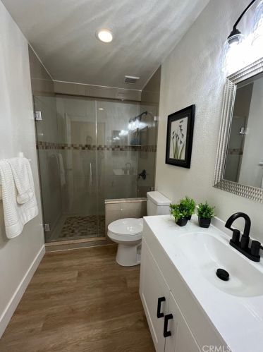 660 Glassell St, Orange CA  92866-3001 exterior