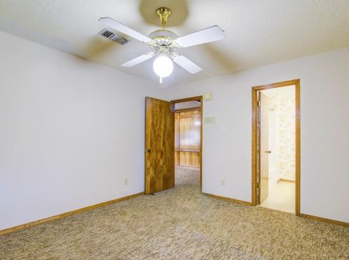 11801 H St, Morgans Point TX 77571-5802 exterior