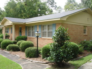 103 Holland St, Montezuma, GA 31063-1317