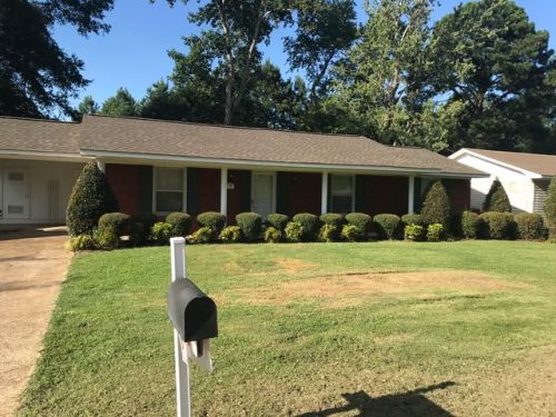 816 Mary Ave, Grenada, MS 38901-4908